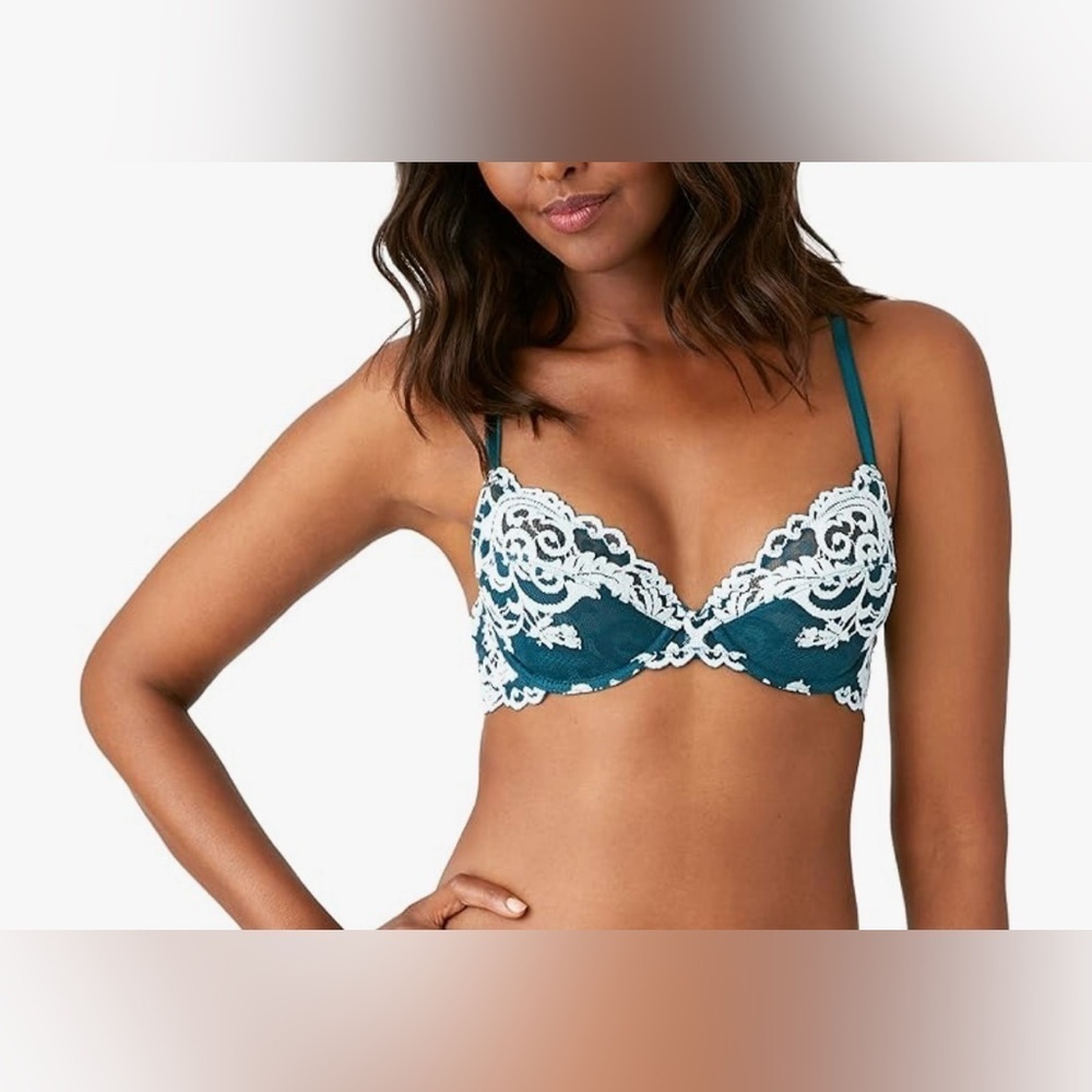 Wacoal Instant Icon Underwire Bra in Deep Teal Blue/Glass
